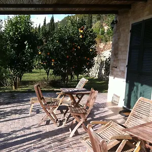 La Rocca Di Perti Alloggio per agriturismo